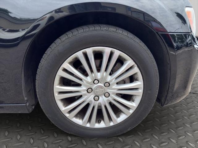 2012 Chrysler 300 AWD