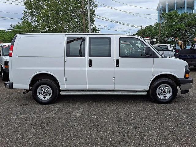 2024 GMC Savana Cargo RWD 2500 Regular Wheelbase Work Van