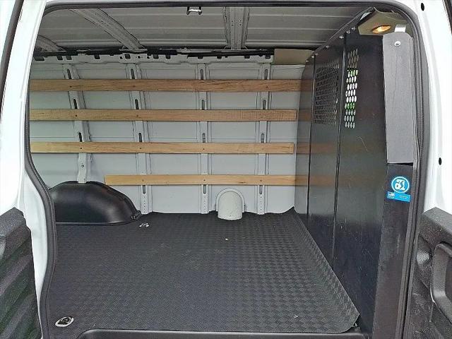 2024 GMC Savana Cargo RWD 2500 Regular Wheelbase Work Van
