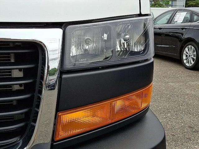 2024 GMC Savana Cargo RWD 2500 Regular Wheelbase Work Van