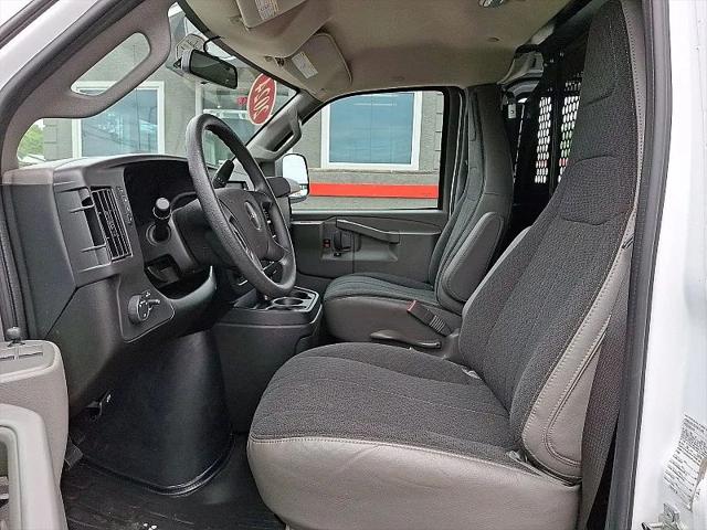 2024 GMC Savana Cargo RWD 2500 Regular Wheelbase Work Van