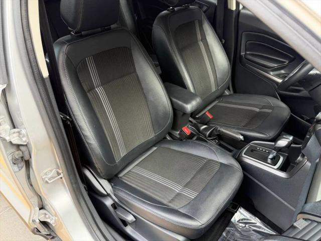 2022 Ford EcoSport SES