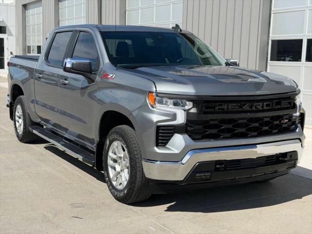2023 Chevrolet Silverado 1500 4WD Crew Cab Standard Bed LT