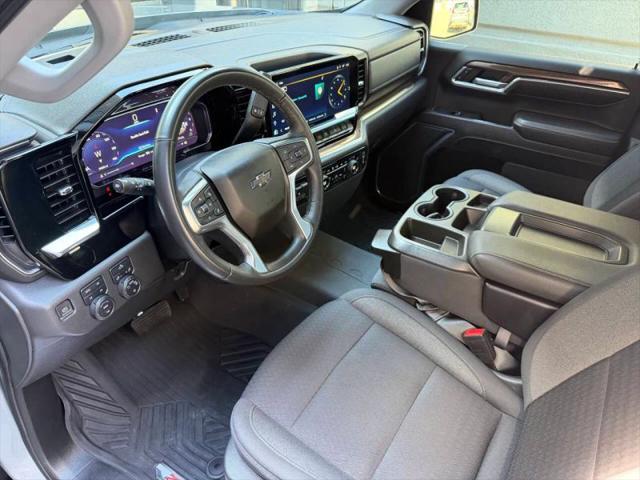 2023 Chevrolet Silverado 1500 4WD Crew Cab Standard Bed LT