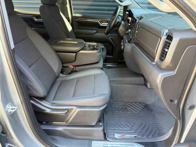 2023 Chevrolet Silverado 1500 4WD Crew Cab Standard Bed LT