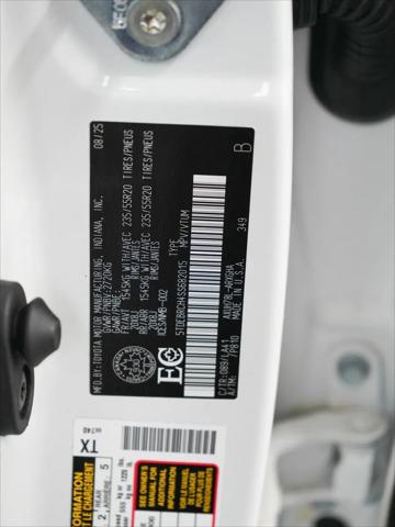 2025 Toyota Highlander Hybrid Platinum