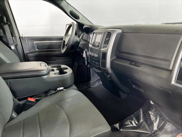 2022 Ram 1500 Classic Warlock Quad Cab 4x4 6'4" Box