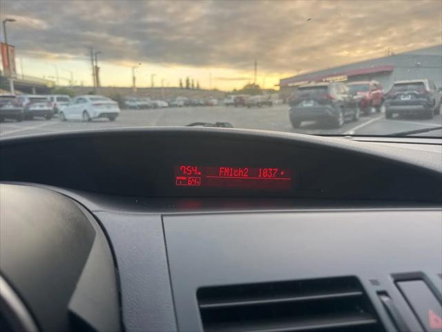 2011 Mazda Mazda3 i Sport