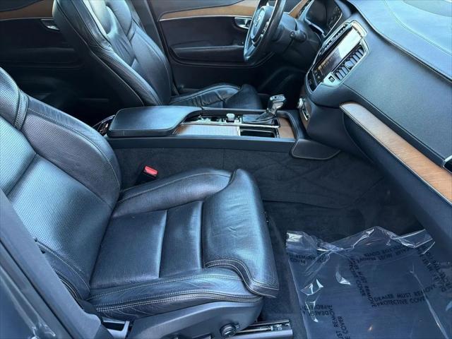 2017 Volvo XC90 T6 Inscription