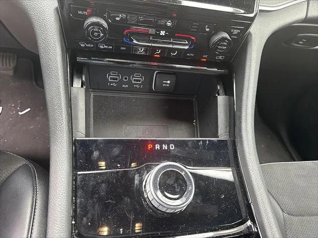 2023 Jeep Grand Cherokee Altitude 4x2
