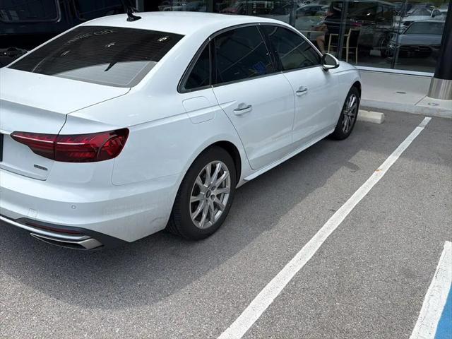 2021 Audi A4 Premium 40 TFSI quattro S tronic