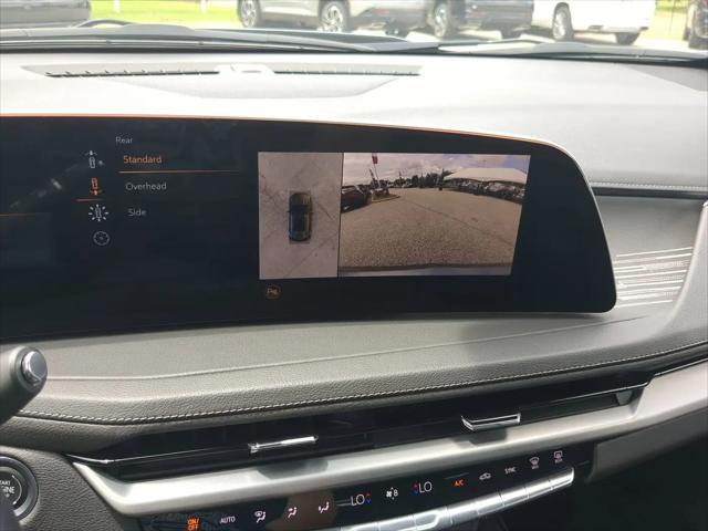 2025 Cadillac XT4 FWD Premium Luxury