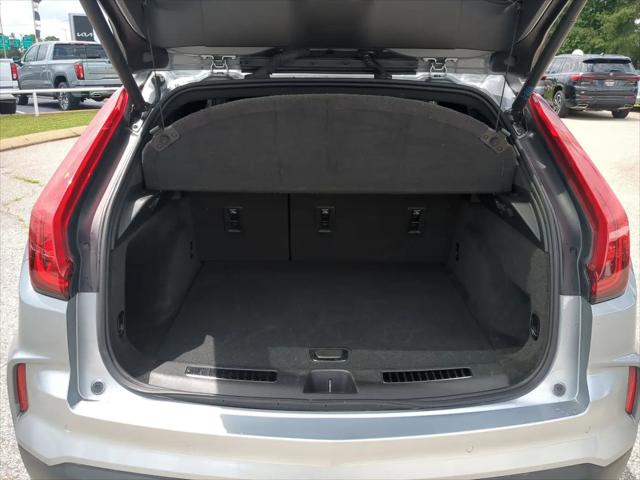 2025 Cadillac XT4 FWD Premium Luxury
