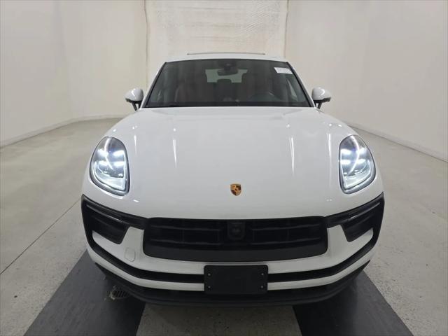 2023 Porsche Macan Macan