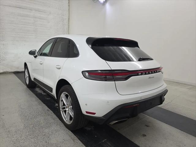 2023 Porsche Macan Macan