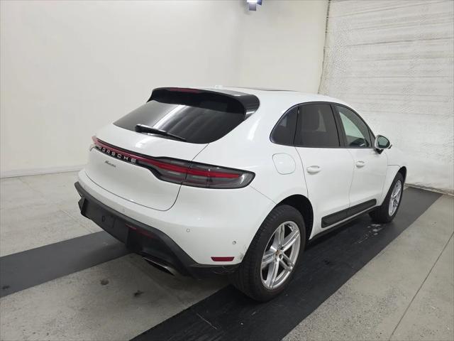 2023 Porsche Macan Macan