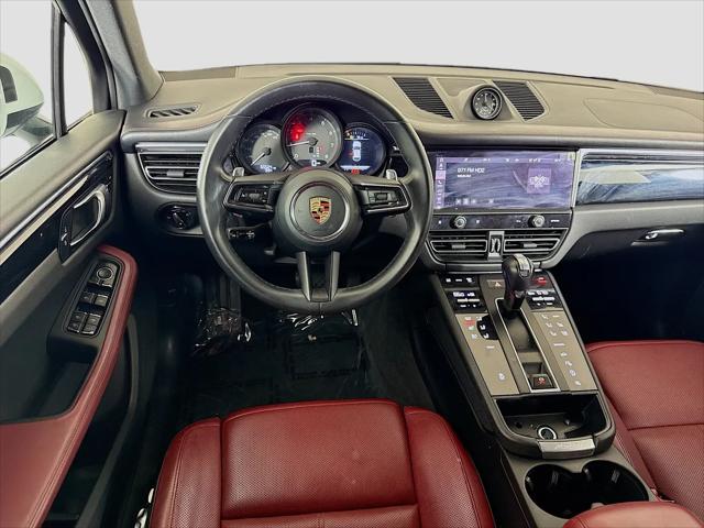 2023 Porsche Macan Macan