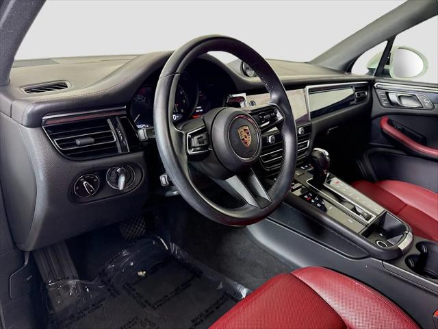 2023 Porsche Macan Macan