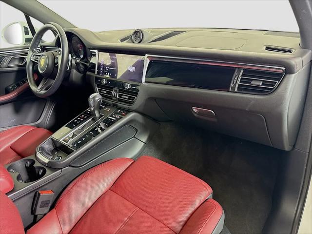 2023 Porsche Macan Macan