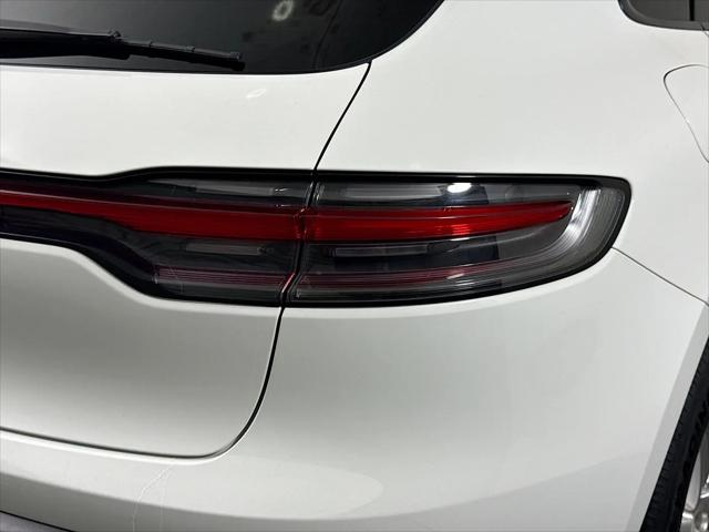 2023 Porsche Macan Macan