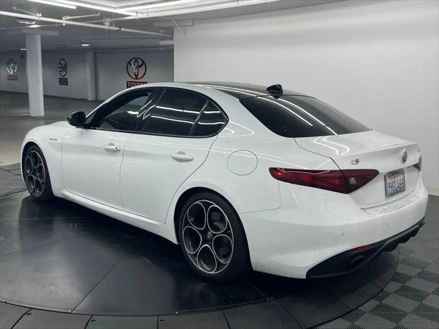 2023 Alfa Romeo Giulia Veloce RWD