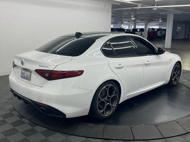 2023 Alfa Romeo Giulia Veloce RWD