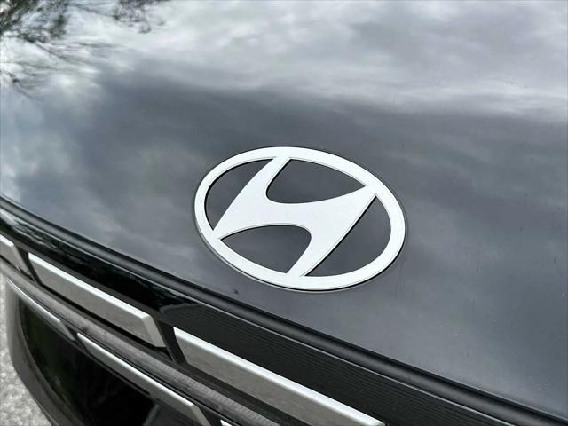 2024 Hyundai Santa Fe SE