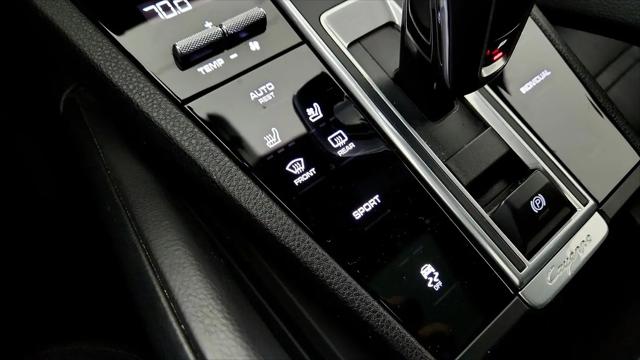 2019 Porsche Cayenne Cayenne