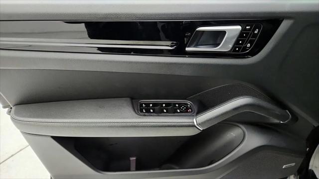 2019 Porsche Cayenne Cayenne