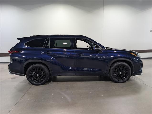 2025 Toyota Highlander XSE