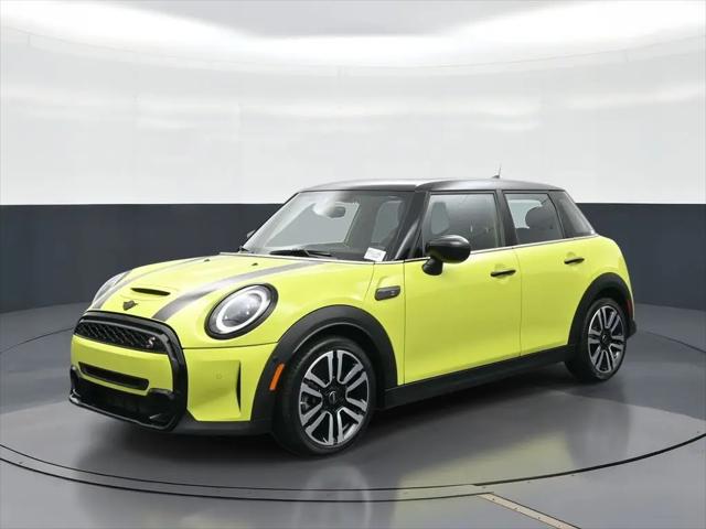 2023 MINI Hardtop Cooper S for sale in Miami, FL