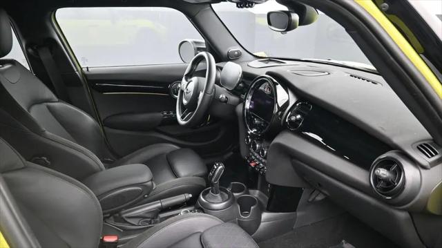 2023 MINI Hardtop Cooper S