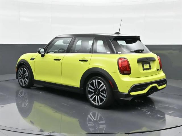 2023 MINI Hardtop Cooper S