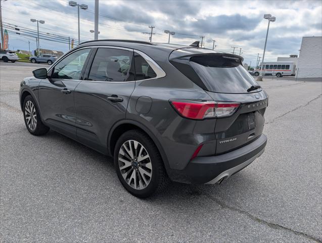 2020 Ford Escape Titanium Hybrid