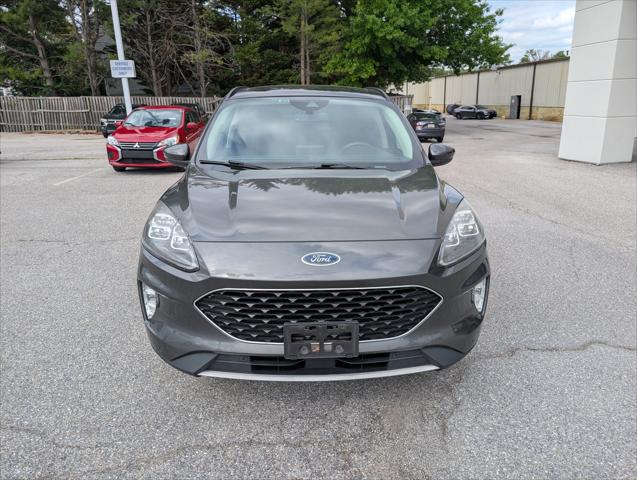 2020 Ford Escape Titanium Hybrid