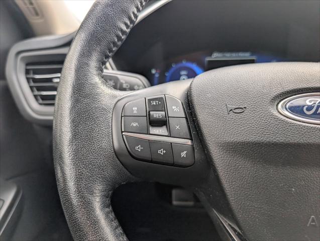 2020 Ford Escape Titanium Hybrid