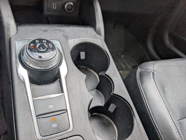 2020 Ford Escape Titanium Hybrid