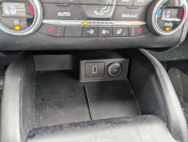 2020 Ford Escape Titanium Hybrid