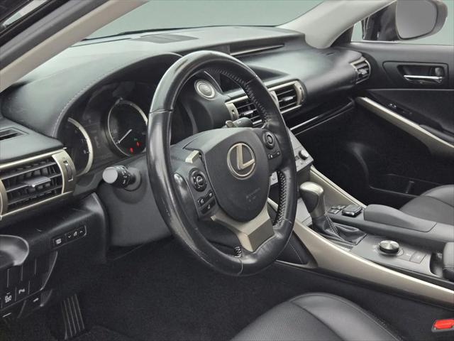 2016 Lexus IS 200t IS 200t