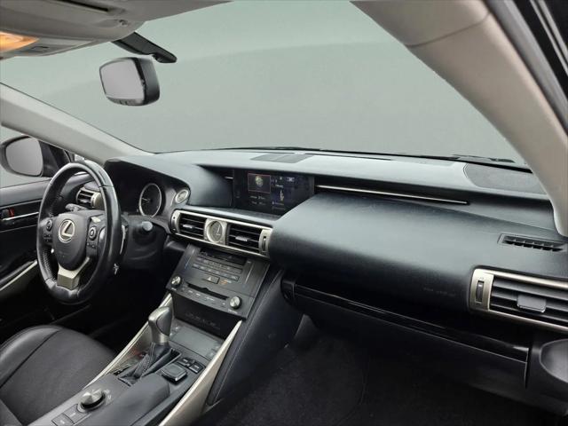 2016 Lexus IS 200t IS 200t