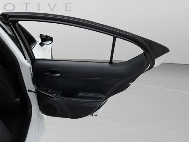 2024 Lexus IS 350 F SPORT Design