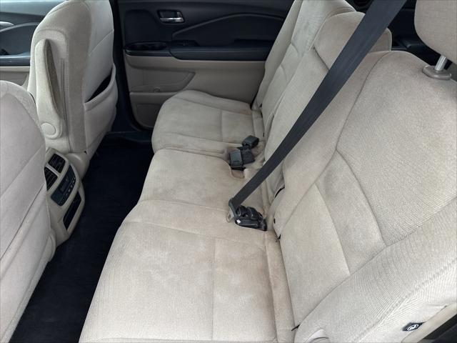 2017 Honda Pilot EX