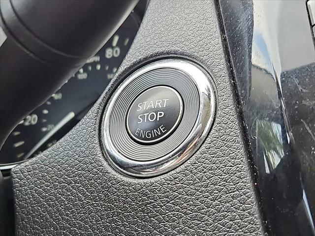 2020 Nissan Rogue Sport SV FWD Xtronic CVT