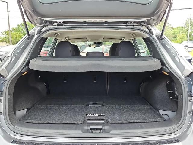 2020 Nissan Rogue Sport SV FWD Xtronic CVT