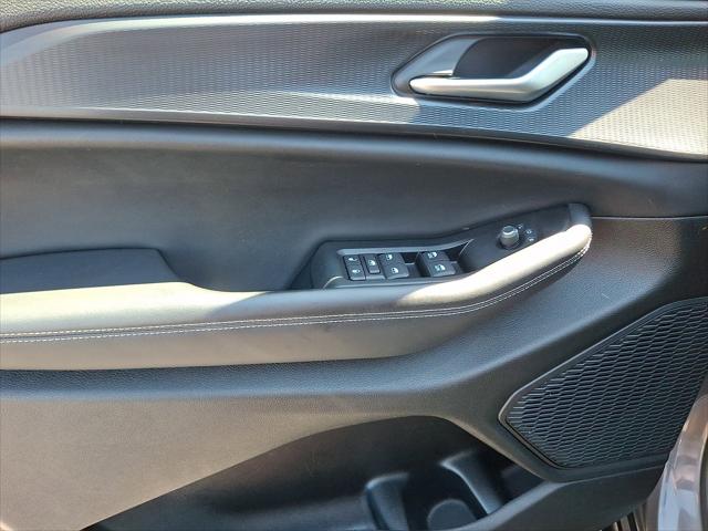 2023 Jeep Grand Cherokee L Laredo 4x4