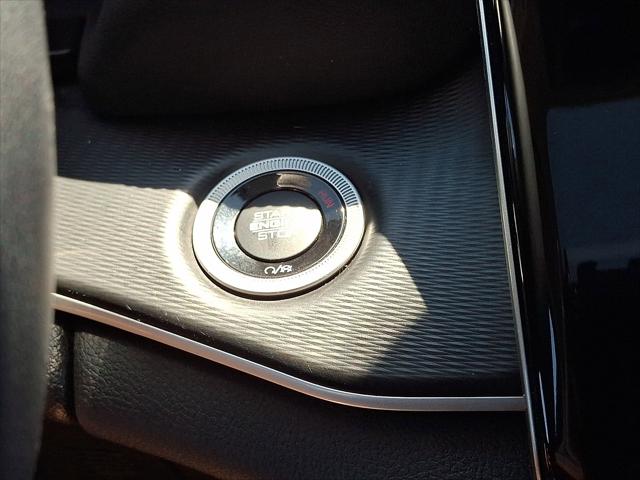 2023 Jeep Grand Cherokee L Laredo 4x4