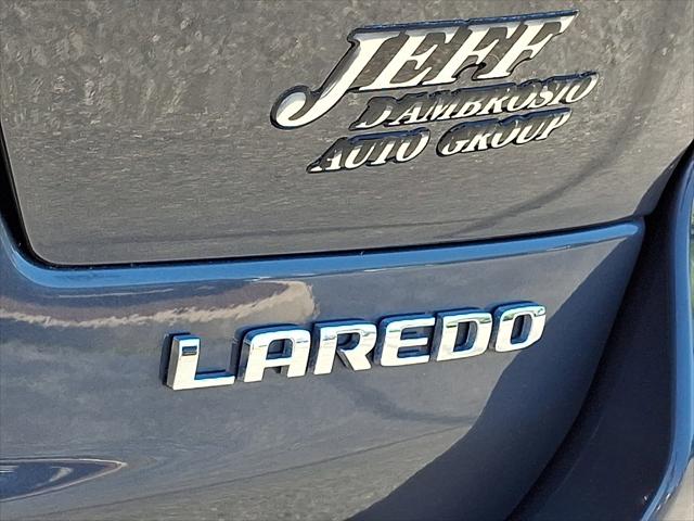 2023 Jeep Grand Cherokee L Laredo 4x4