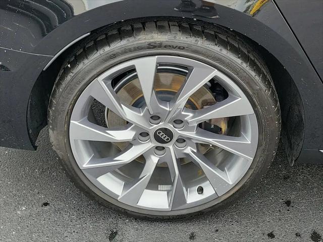 2023 Audi A4 Premium Plus 45 TFSI S line quattro S tronic