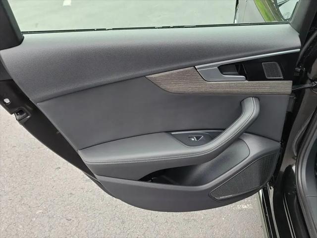 2023 Audi A4 Premium Plus 45 TFSI S line quattro S tronic