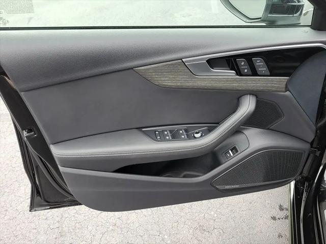 2023 Audi A4 Premium Plus 45 TFSI S line quattro S tronic